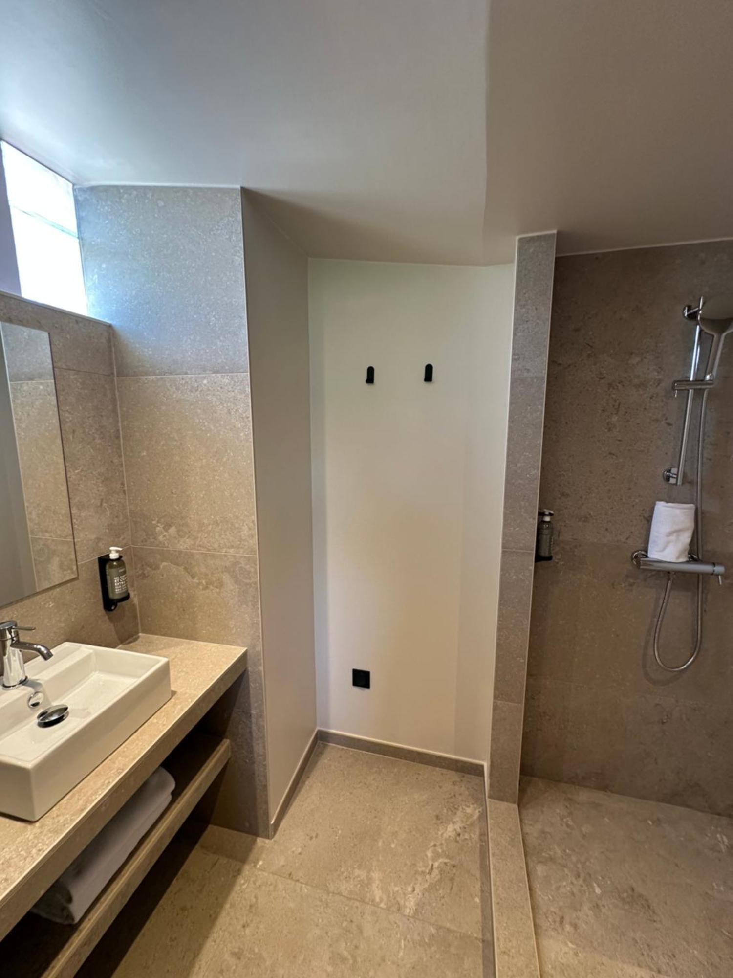 Hotel Le Medieval Palais Des Papes